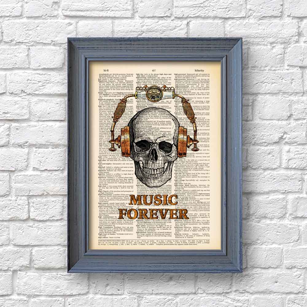 Skull in steampunk headphones art print S&G Studio